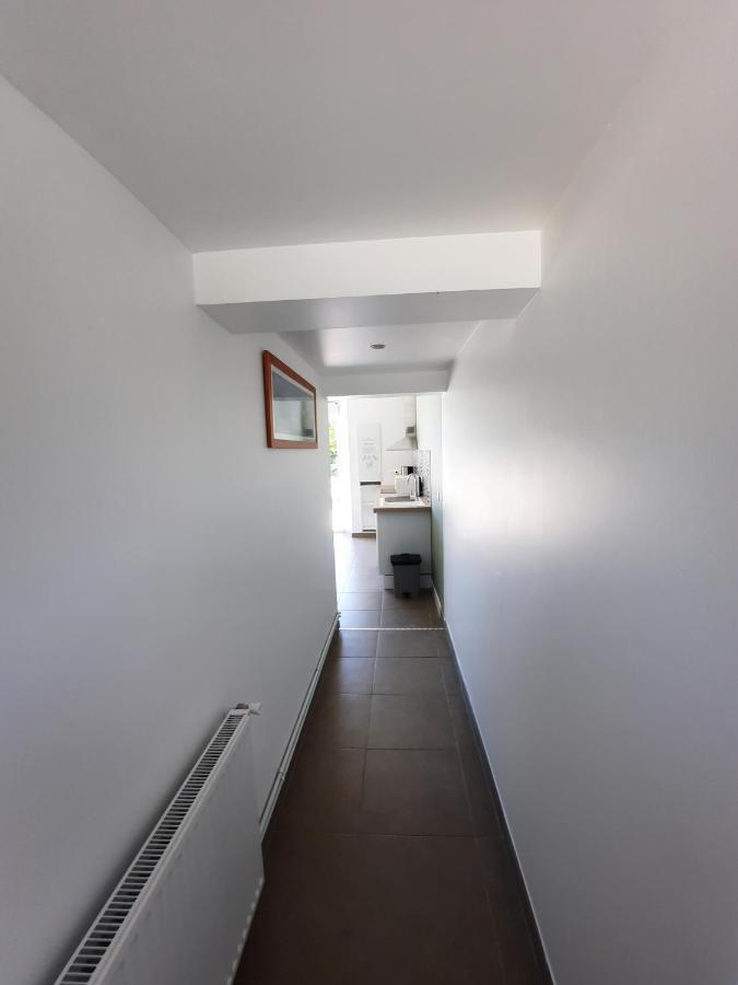 Gite 4 Personnes Avec Piscine Entre Saintes Et Royan Balanzac Экстерьер фото